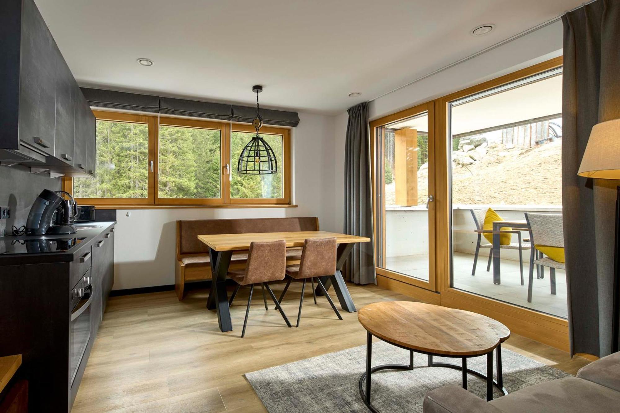 Camp Exklusiv - Alpin-resort Montafon Haus 2 By Pferd Auf Wolke Gargellen